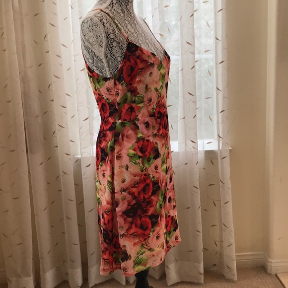 BB Dakota “Poppy Red” Floral Slip Dress sz 8 - Picture 3 of 5